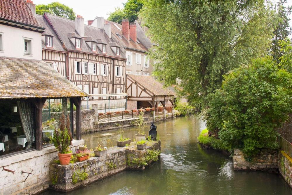 L'Atelier Des Bords De L'Eure Apartment Chartres Luaran gambar